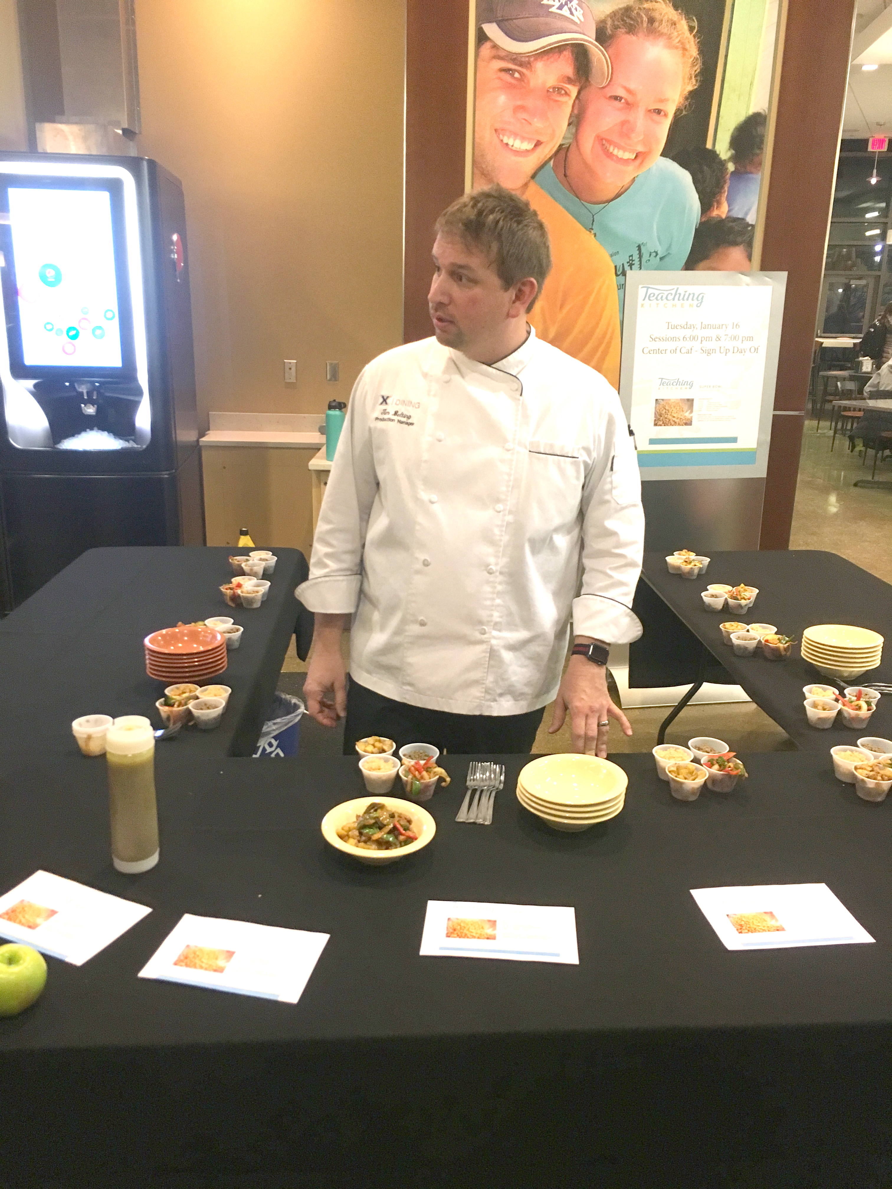 Hoff offers “Teaching Kitchen” cooking classes