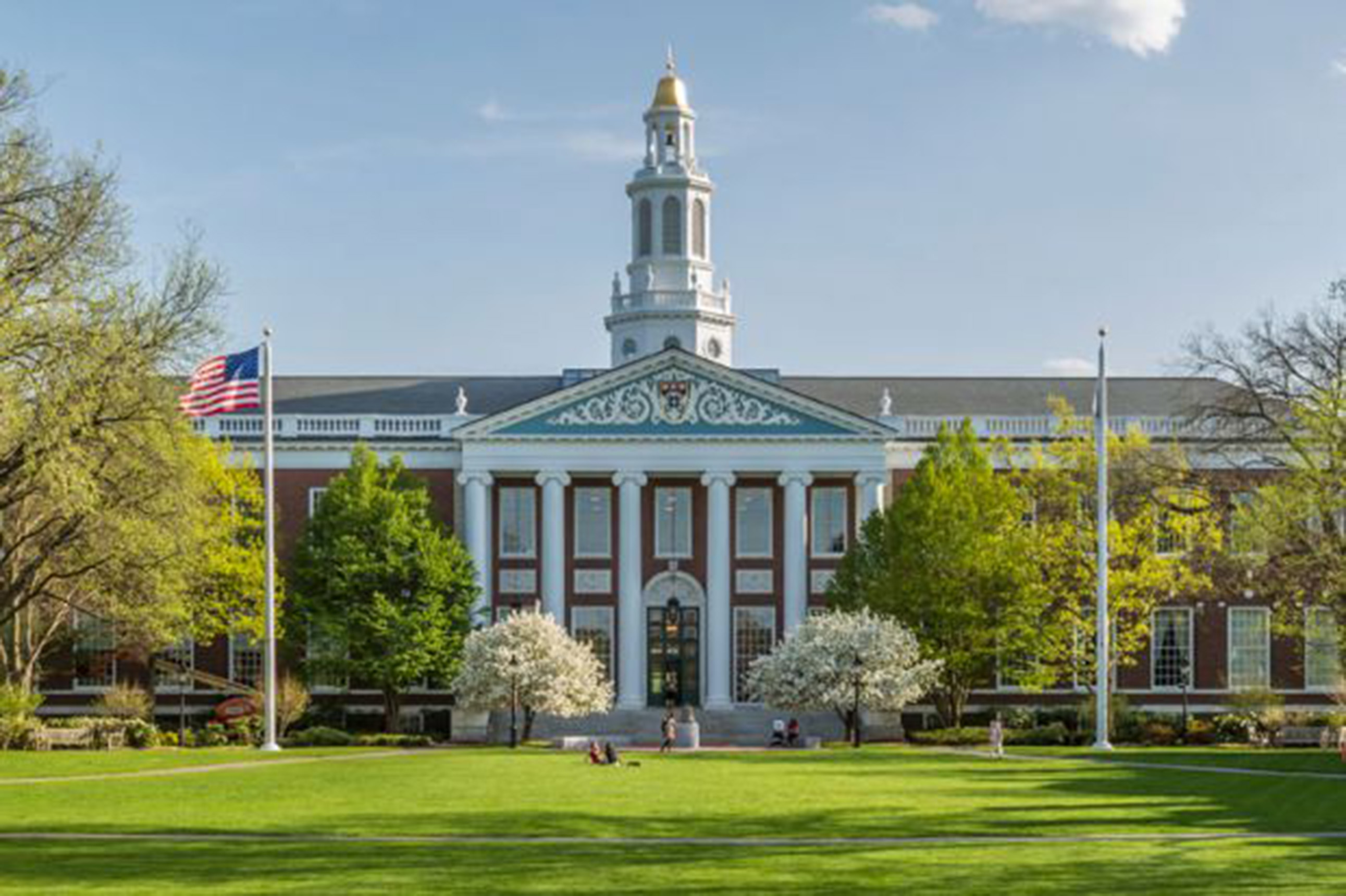 Harvard loses discrimination suit