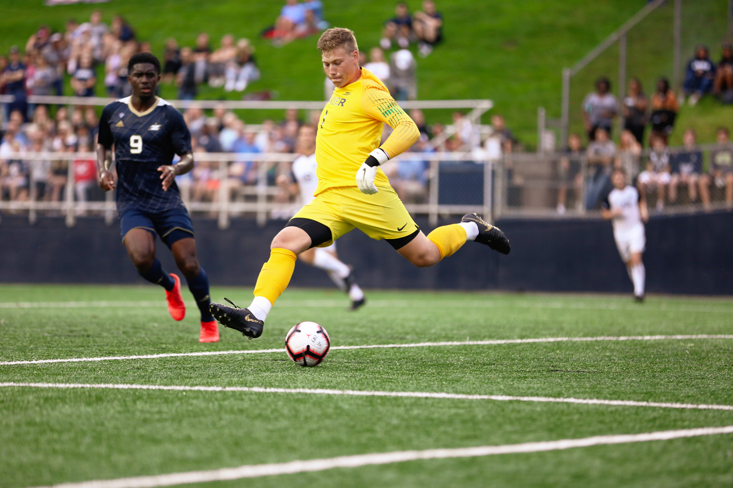 Men’s soccer ranked No. 10 after upsetting Akron
