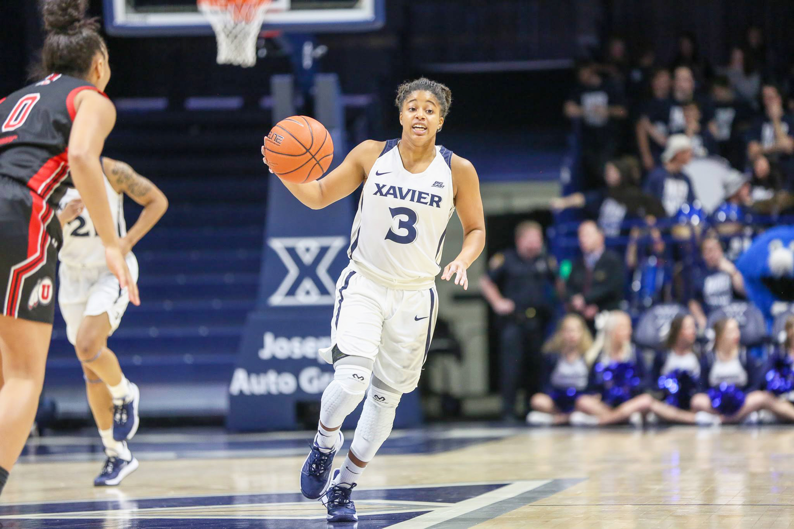 Xavier snaps losing streak for first Big East win