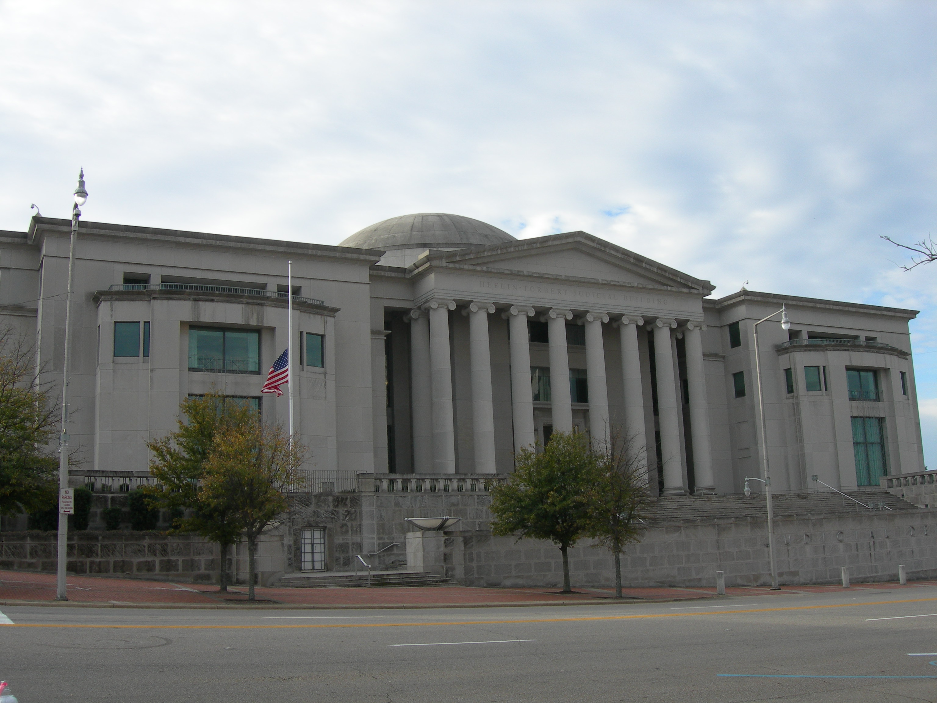 Alabama Rules Frozen Embryos Are Children