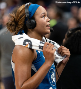 Players Challenge WNBA Commissioner Over Pay