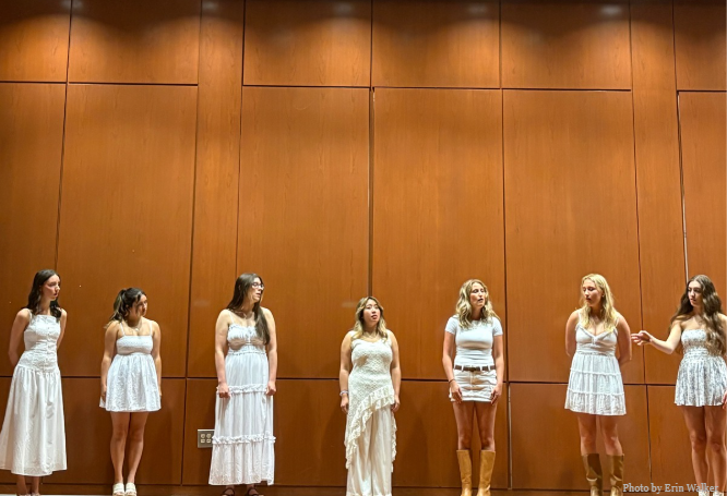 AcaBellas Perform Their Last Harmony